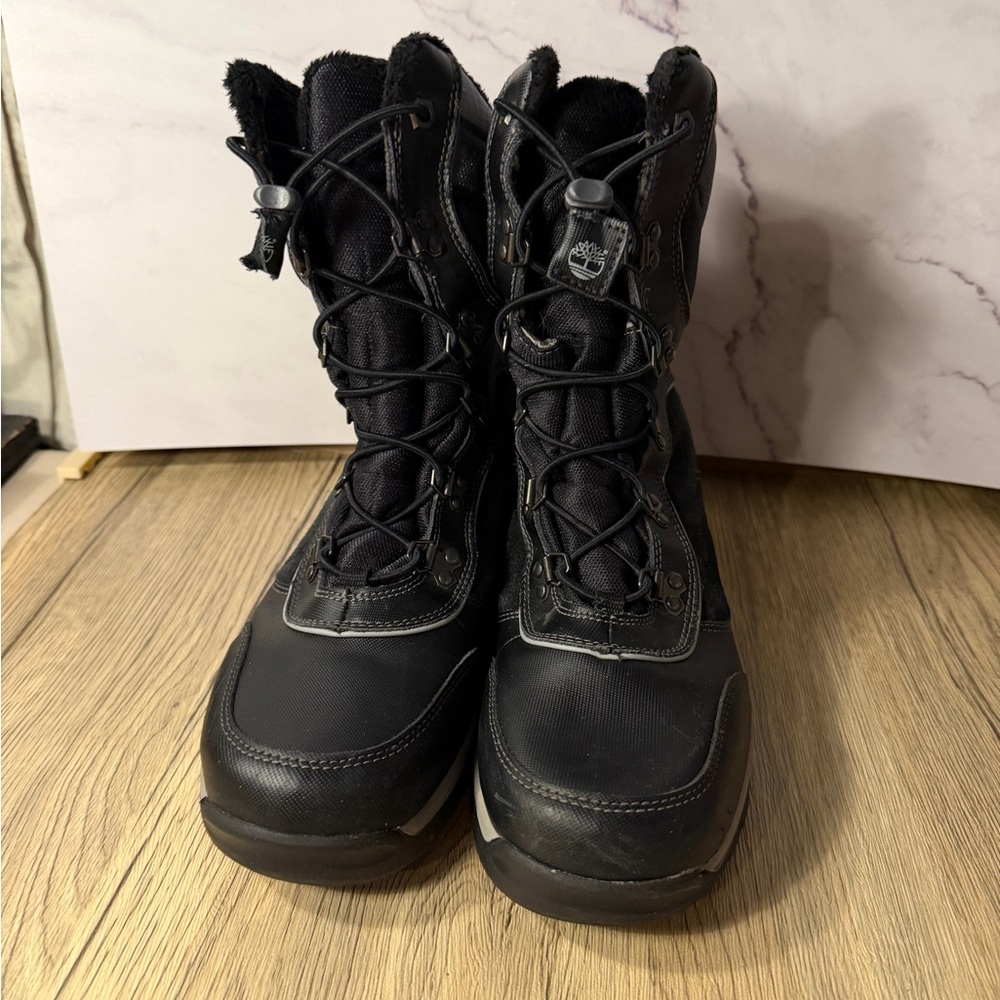 Timberland Waterproof Winter Boots – Women’s 6.5 Inch